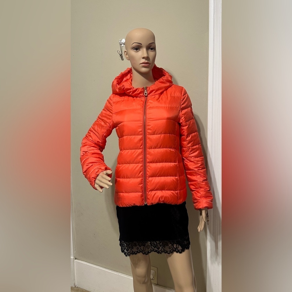 Burberry Blue Label Women's Orange Puffer Jacket - Picture 5 of 10